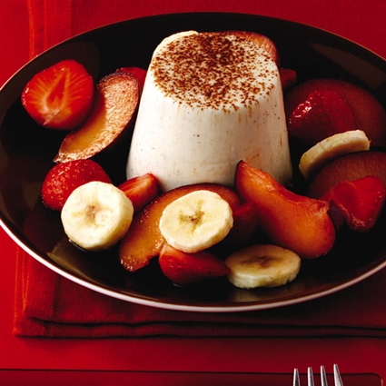 Sahnesülzchen mit Honigfrüchten