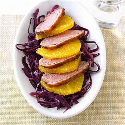 Orangenente mit Kraut