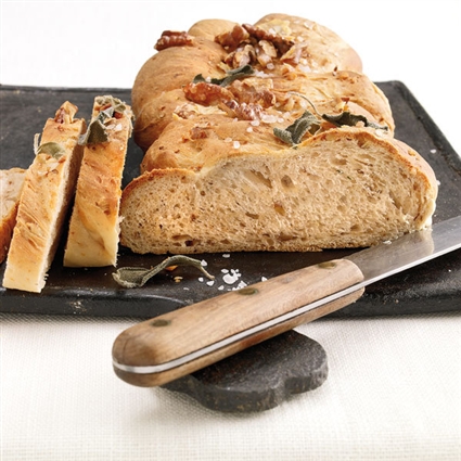 Parmesan-Walnuss-Zopf