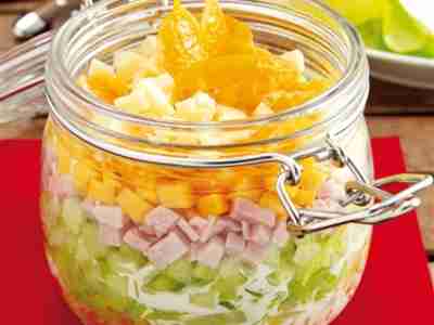 Fruchtiger Schichtsalat