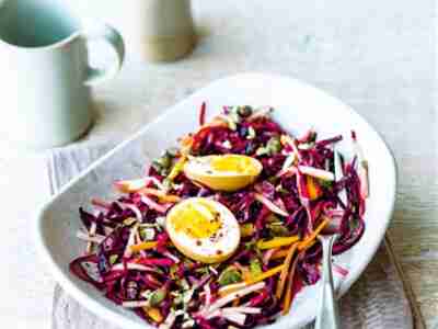 Rotkohl-Rettich-Coleslaw