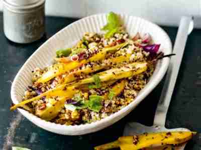 Lauwarmer Quinoa-Röstgemüse-Salat