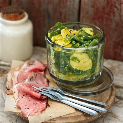 Bohnen-Kartoffel-Salat mit Meerrettich-Vinaigrette