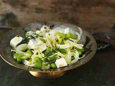 Fenchel-Bohnenkern-Salat mit Zitronen-Pfeffer-Dressing