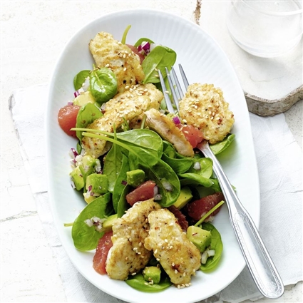Paleo-Avocadosalat mit Sesamhuhn