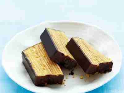 Orangen-Baumkuchen mit Marzipan