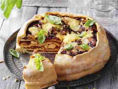 Pizza-Torte mit Hähnchenfilet