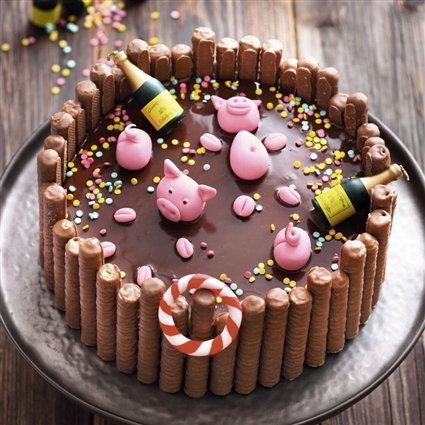 Schokoladentorte Oink, oink … Pool-Party