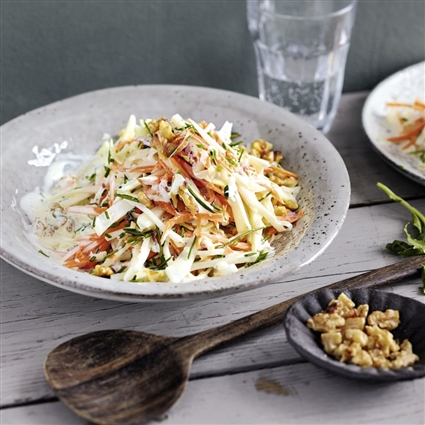 Kohlrabi-Coleslaw