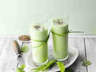 Grüner Kräuter-Cocktail