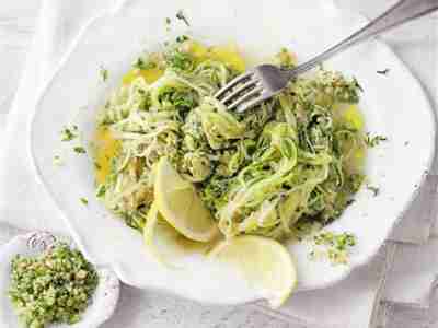 Zucchinispaghetti al limone