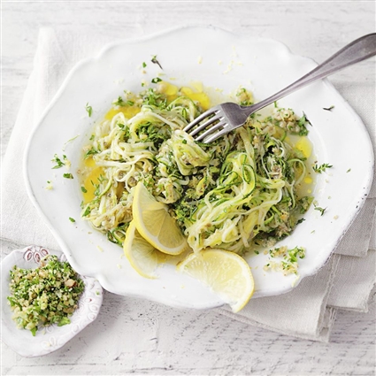 Zucchinispaghetti al limone