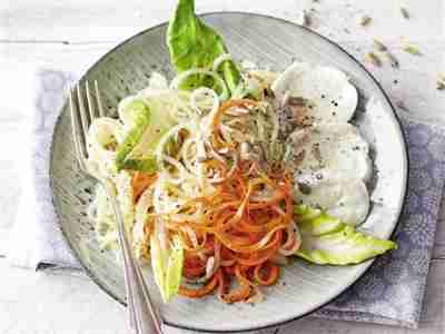 Kohlrabi-Möhren-Nudel-Salat