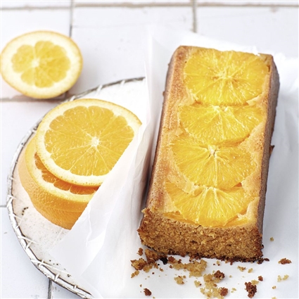 Cake à l’orange mit Polenta-Grieß