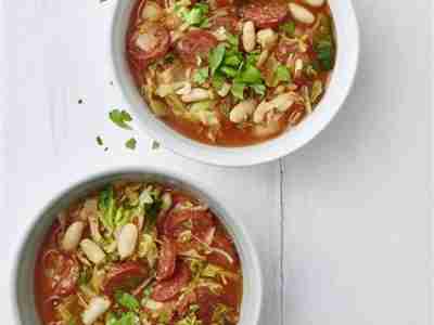 Tomaten-Eintopf mit Chorizo