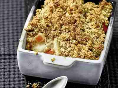 Herzhafter Crumble mit Apfel