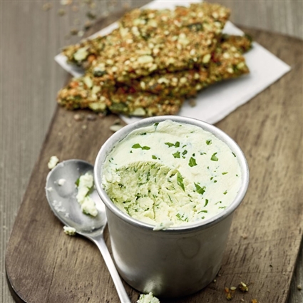 Frischkäse mit Rucola
