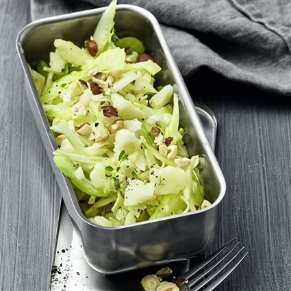 Topinambur-Rohkostsalat mit Fenchel