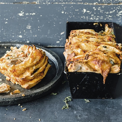 Zupfbrot mit Thunfisch