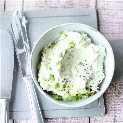 Spargel-Ricotta-Creme