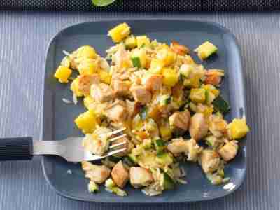 Hähnchenbrustsalat mit Zucchini