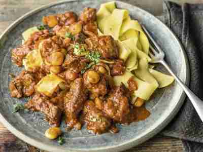 Rindergulasch mit Lupinenkernen