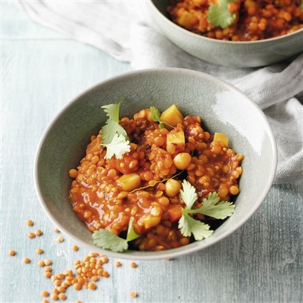 Linsen-Tomaten-Dal mit Kurkuma