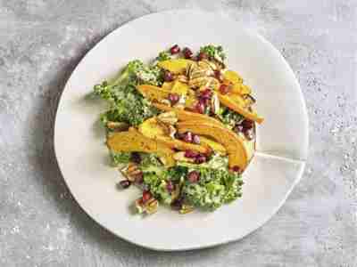 Grünkohlsalat mit Kürbis