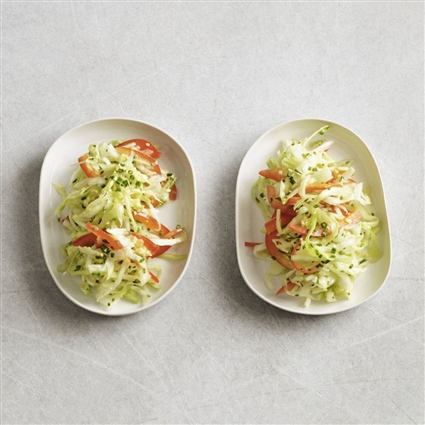 Spitzkohlsalat mit Ingwer
