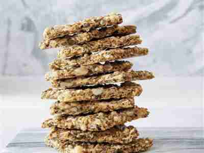 Zuckerfreie Leinsamen-Cracker