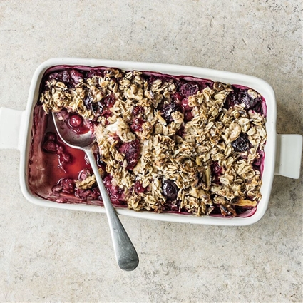 Baked Oatmeal mit Beeren