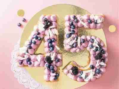 Limetten-Brombeer-Torte – Number Cake