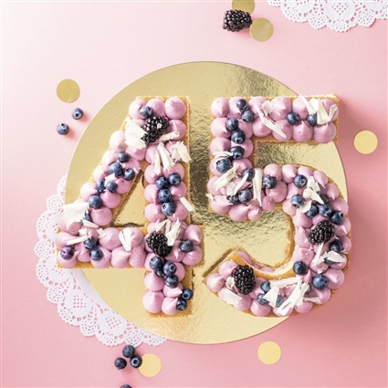 Limetten-Brombeer-Torte – Number Cake