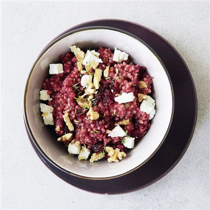 Zuckerfreie Hirse mit Roter Bete