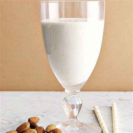 Protein-Shake mit Mandeln und Banane