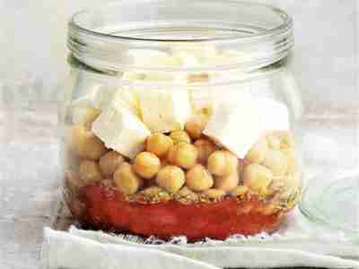 Kichererbsen-Feta-Suppe im Glas