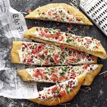 Langos à la Flammkuchen