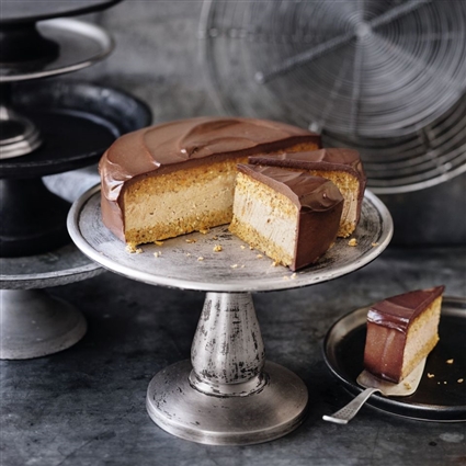 Carrot Cake – Rohe Möhrentorte mit Pekannussfüllung