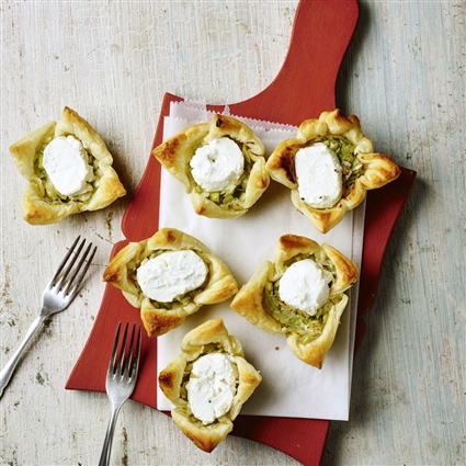 Mini-Quiches mit Ziegenkäse