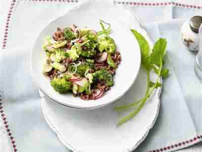 Brokkoli-Reis-Salat