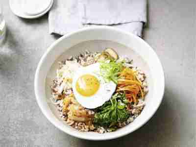Bibimbap – koreanische Reis-Bowl