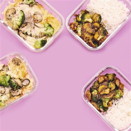 Spätzle-Auflauf mit Schwein und Brokkoli und Schweinelenden-Teriyaki-Pfanne