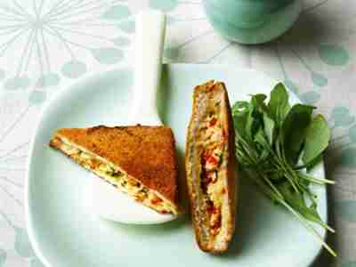 Croque Monsieur mit Taschenkrebsfleisch