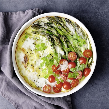 Gratin mit grünem Spargel und Kerbel