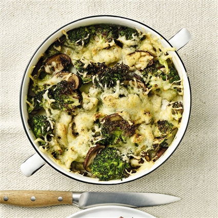 Kartoffel-Brokkoli-Gratin mit Wildmedaillons