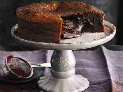 Schokotorte mit flüssigem Kern