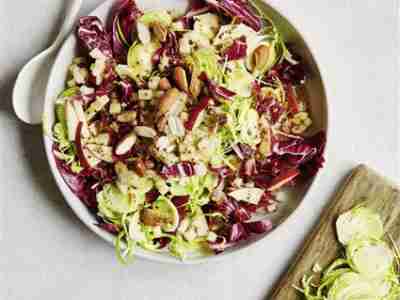 Rosenkohl-Radicchio-Apfel-Salat