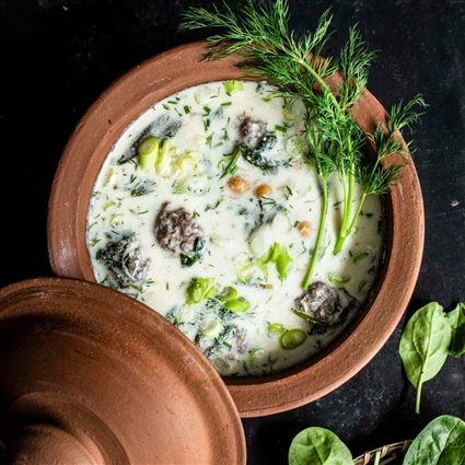 Dovga – Joghurtsuppe