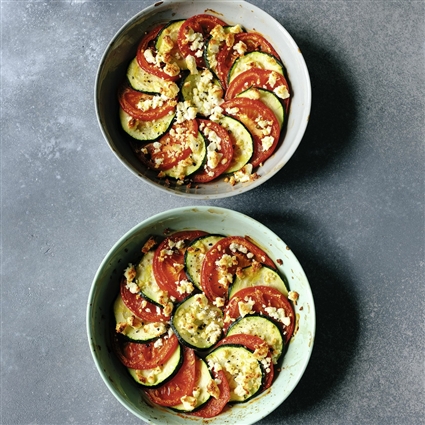Zucchini-Tomaten-Gratin mit Feta