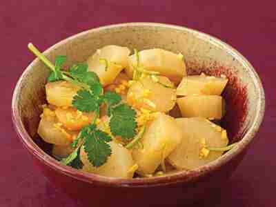 Topinambursalat mit Ingwer-Vinaigrette